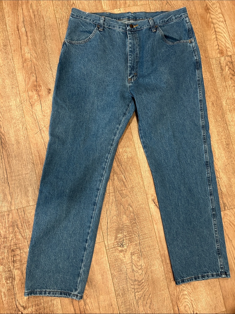 Rustler Men's Classic Blue Denim Jeans